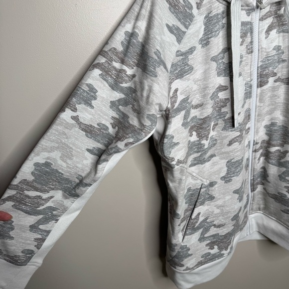 Athleta Gray Camo triumph zip up  Hoodie 1X - Picture 4 of 8